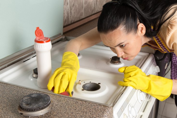 How Water Stains Reveal Plumbing Problems